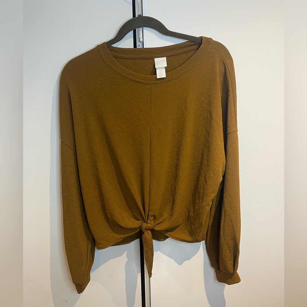 H&M blouse with tie